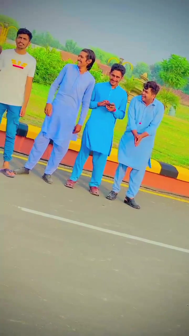 @Salman blouch 786