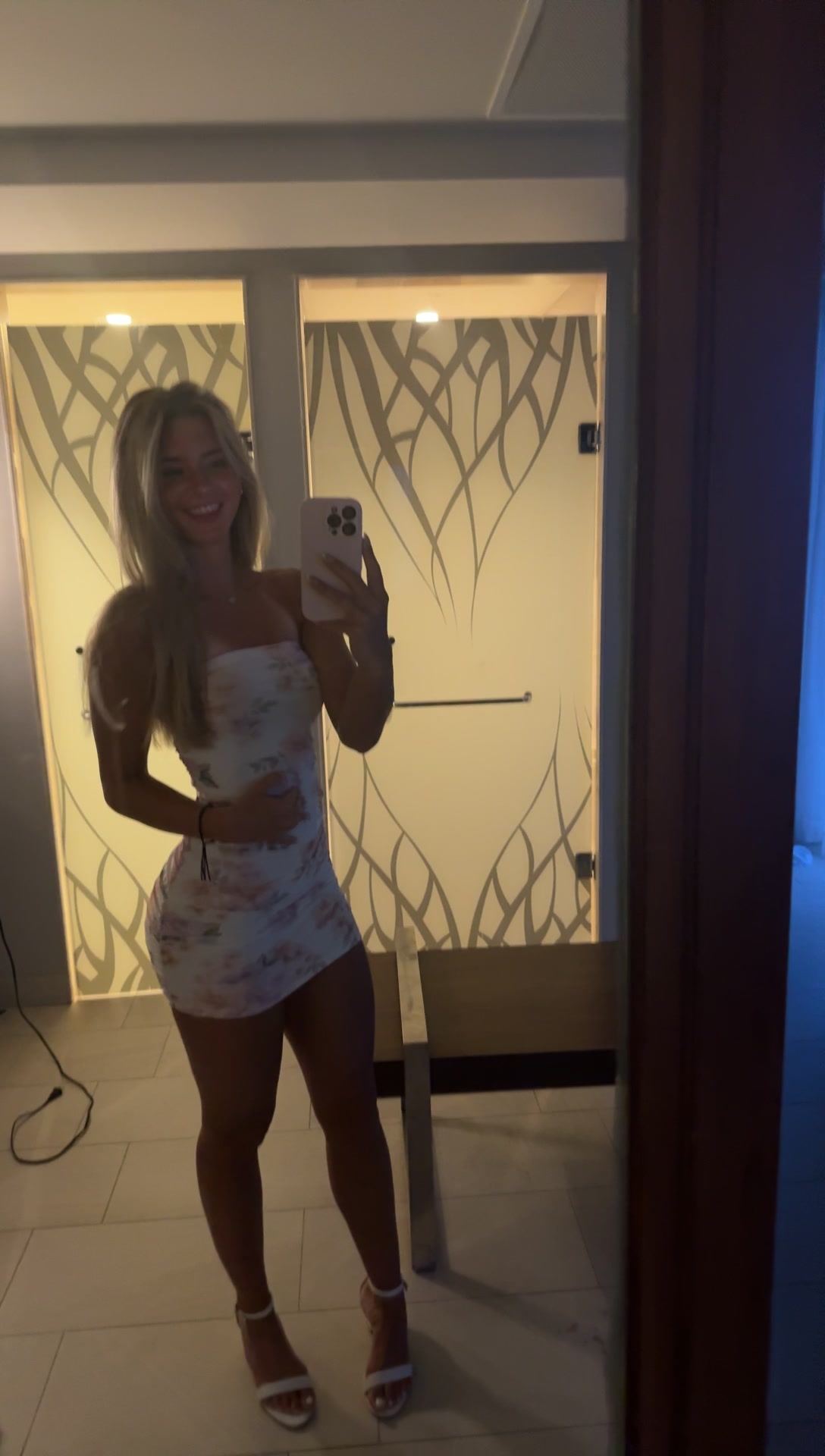 @_whoisaveri