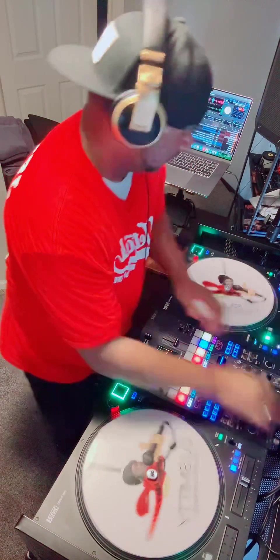 @Hi I’m Dj Smitty 👋🏾