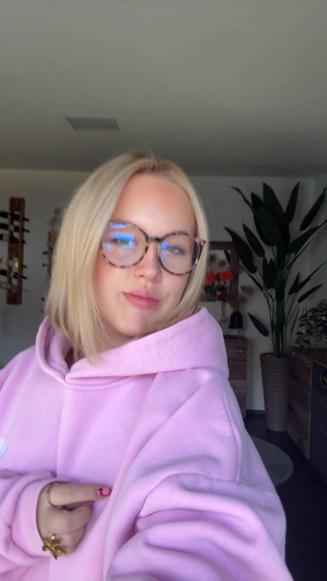 @emelyerdbeer⛓️💥🍓