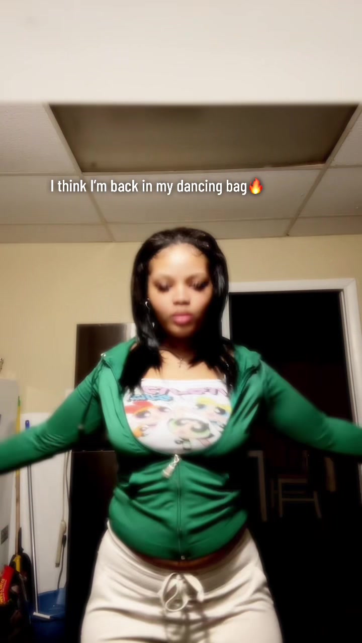 @🧚🏼&zwj;♀️