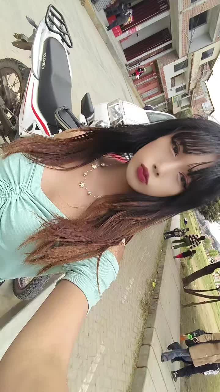 @C4mil4 😍_💗