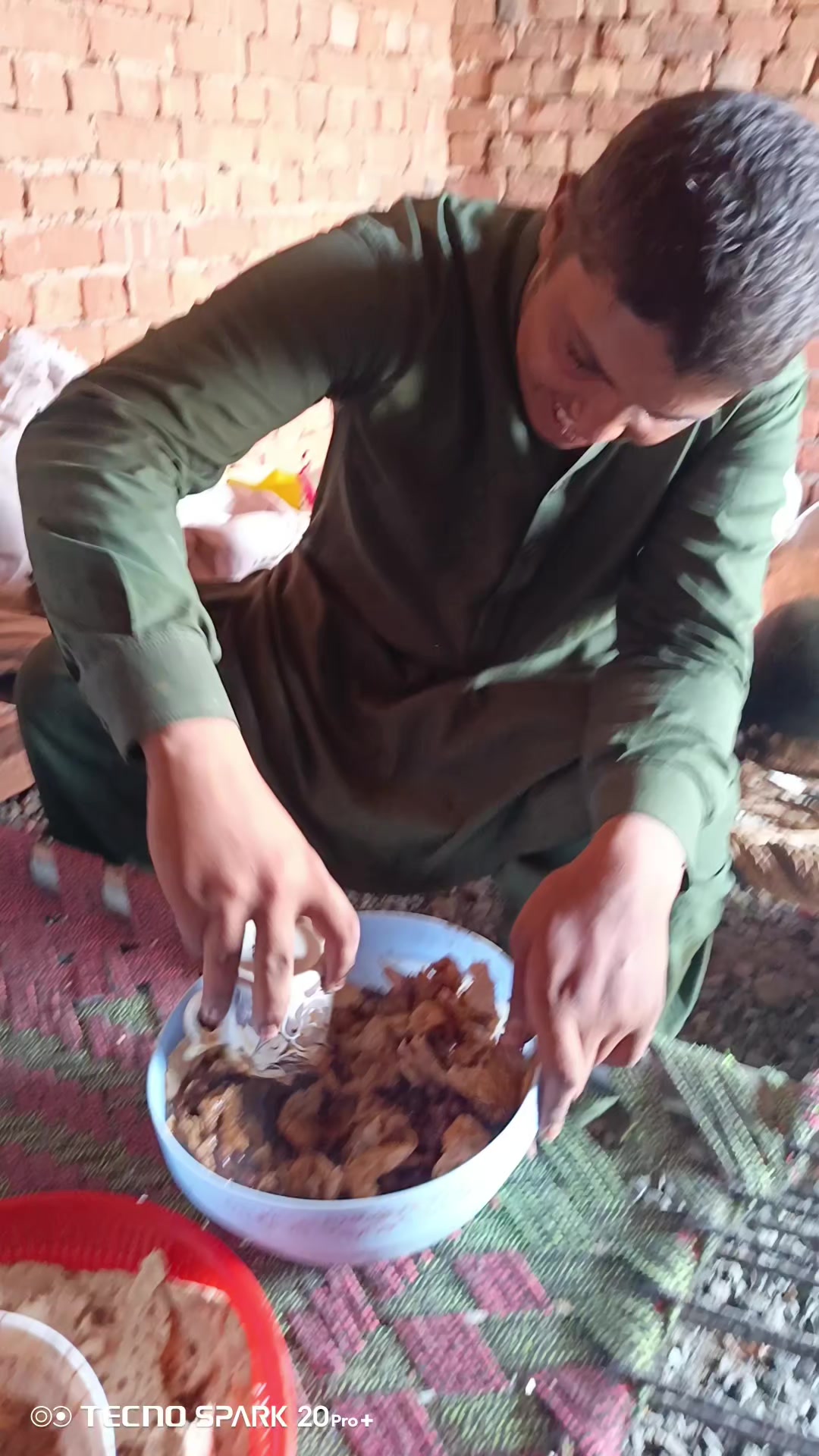 @Aziz ALiii jamro