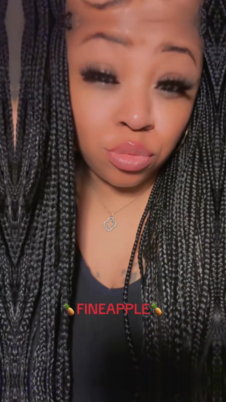 @🍍IRREPLACEABLE FINEAPPLE🍍