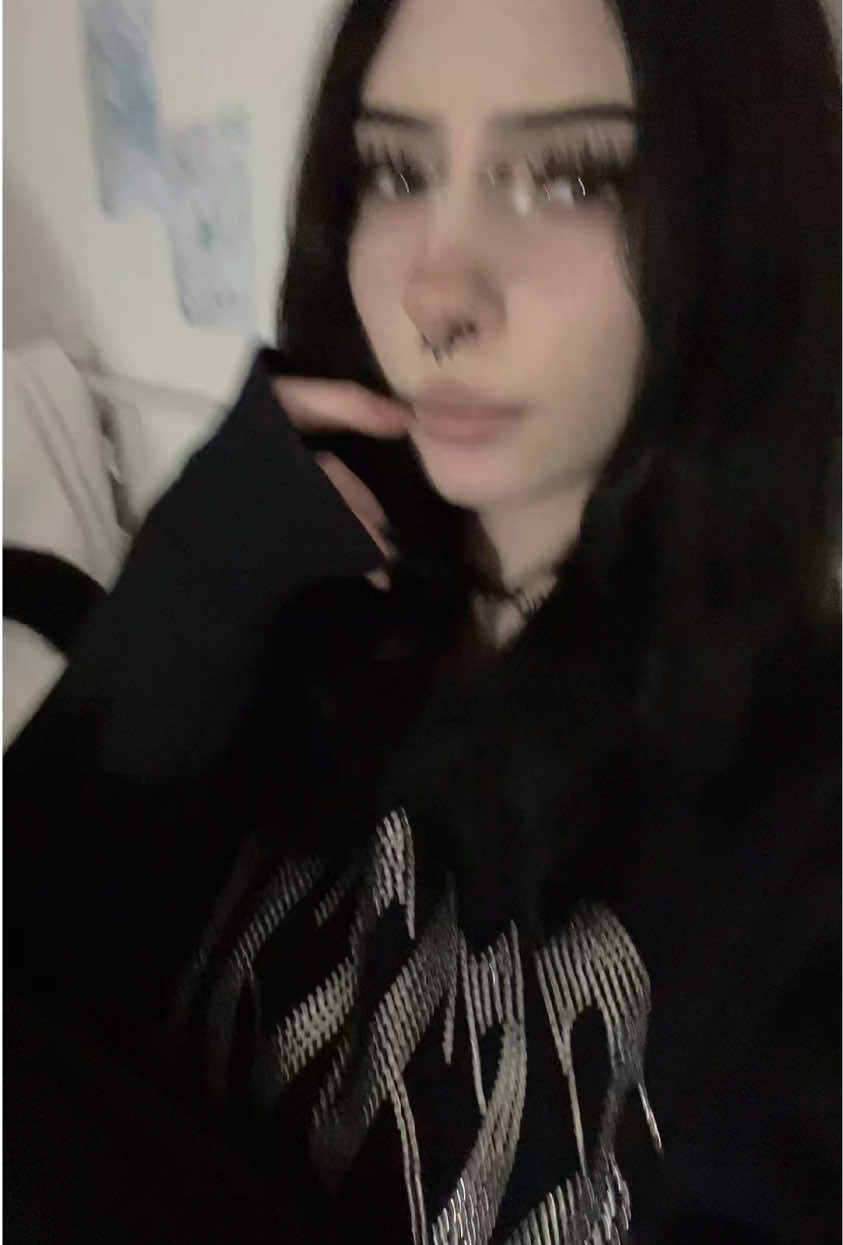 @𝐰𝐨𝐬𝐢𝐤𝐨𝐰𝐚🪽