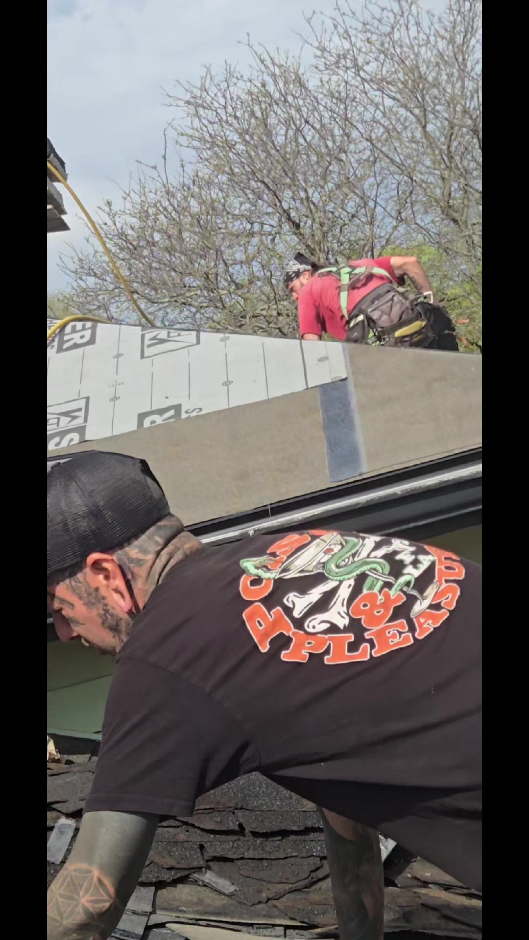@DirtyRoofersUnion