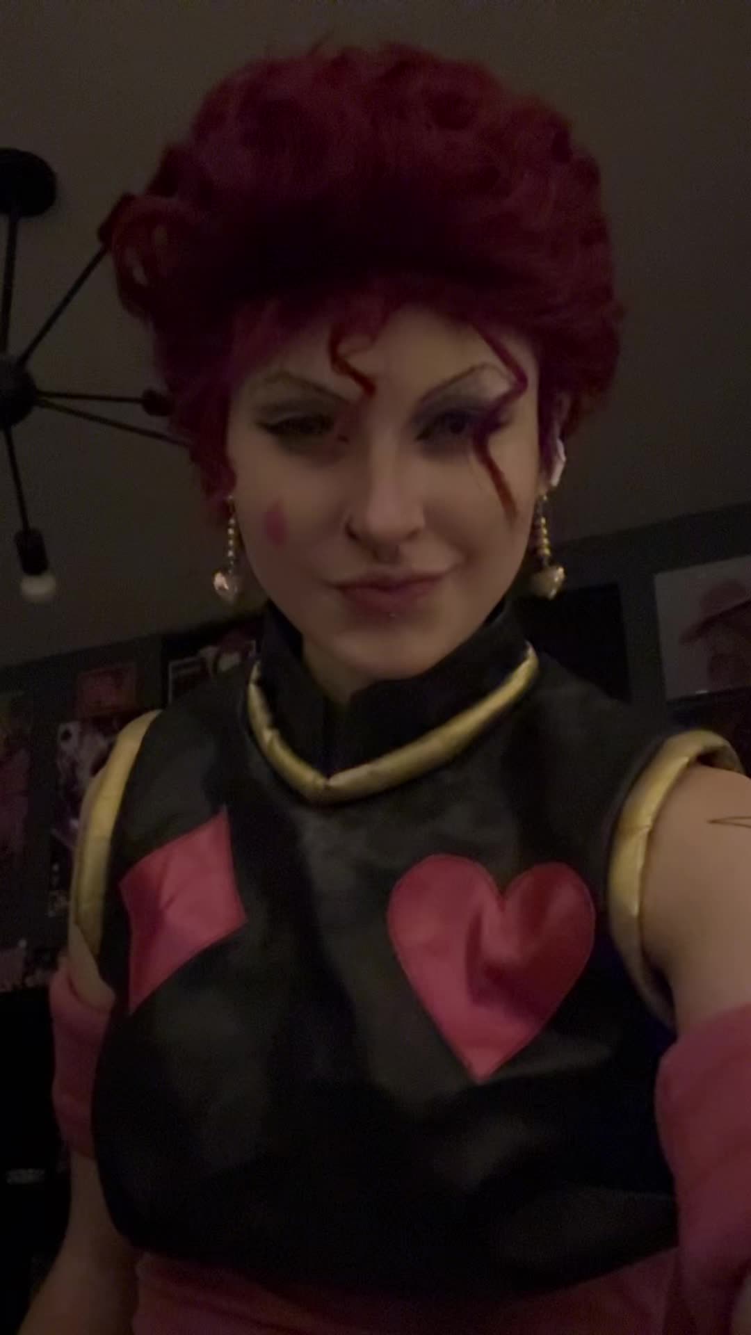@<3