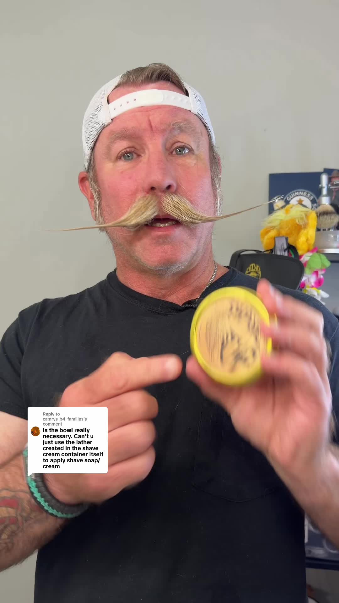 @Bobandelliothismustache