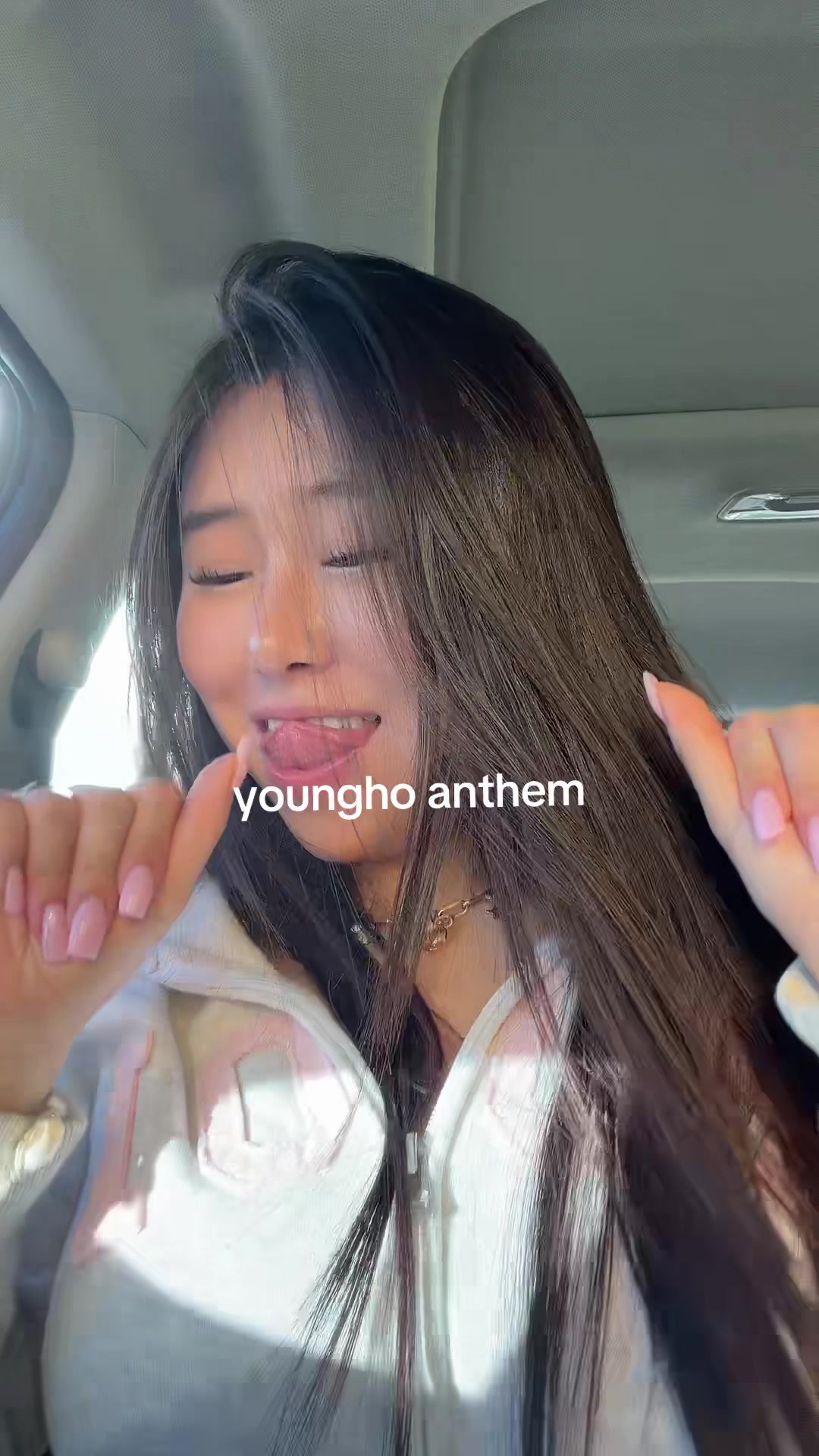 @carrrooolineee