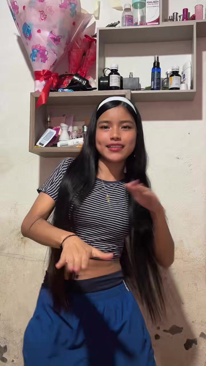 @Melanie🩵