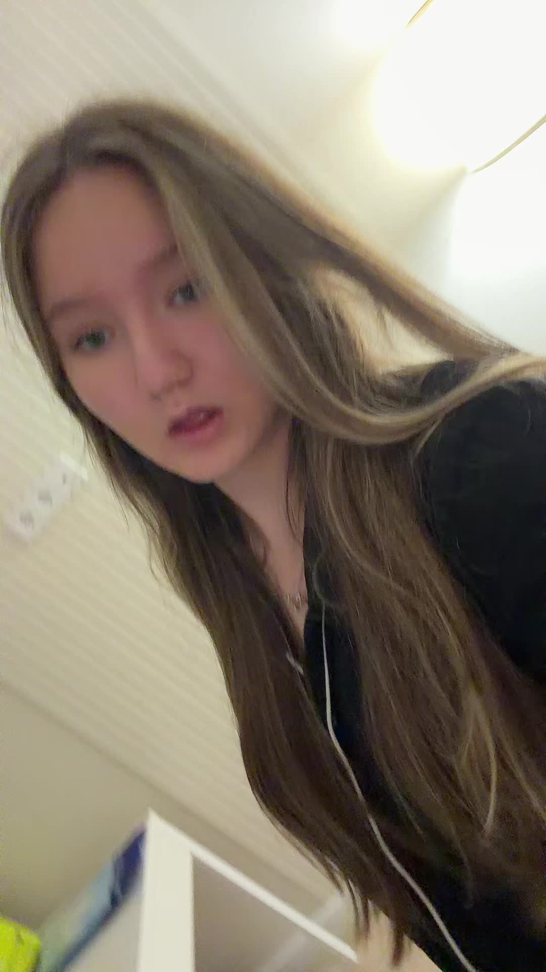@Vakhrusheva