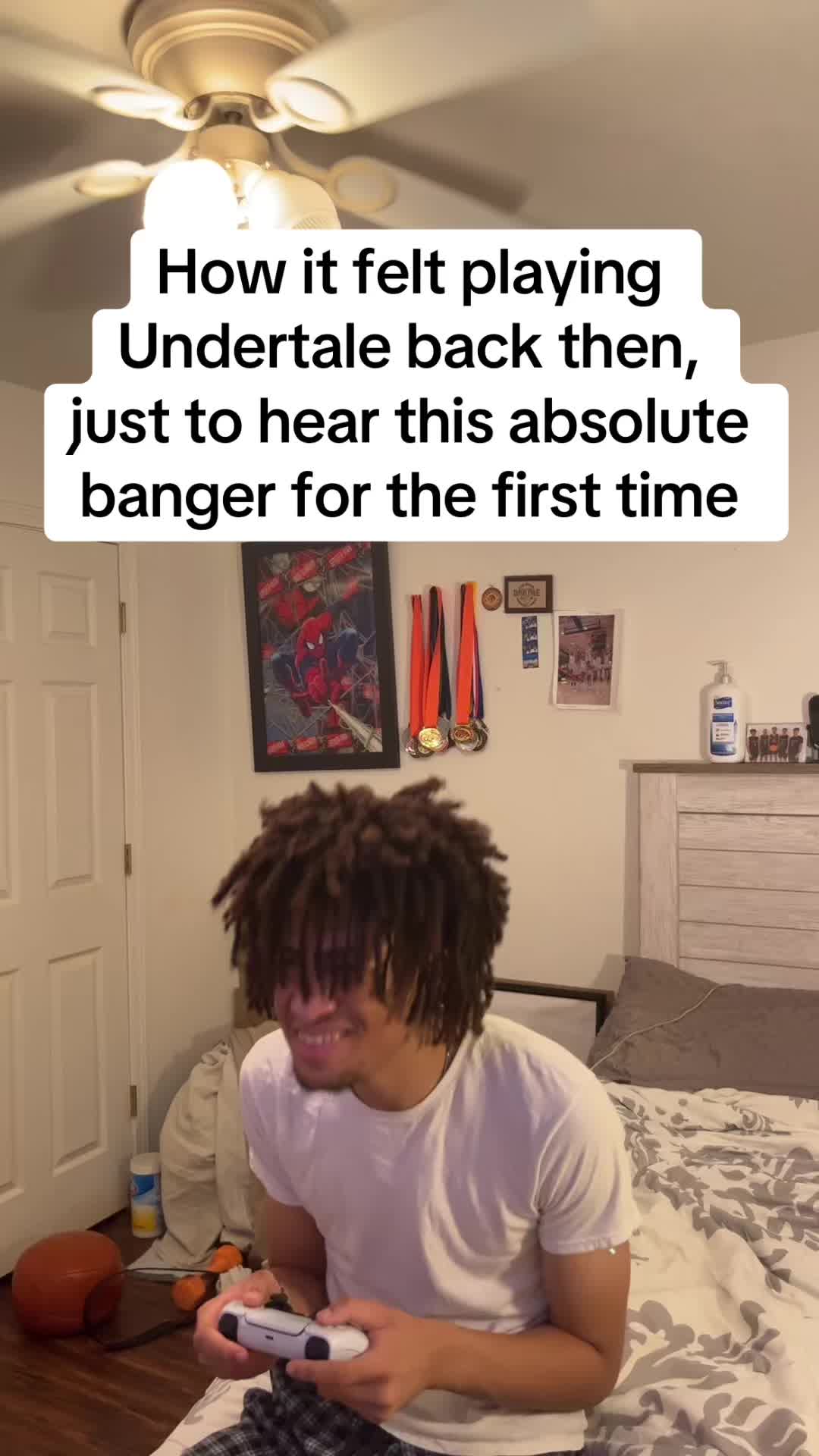 @ITZZ$kovie