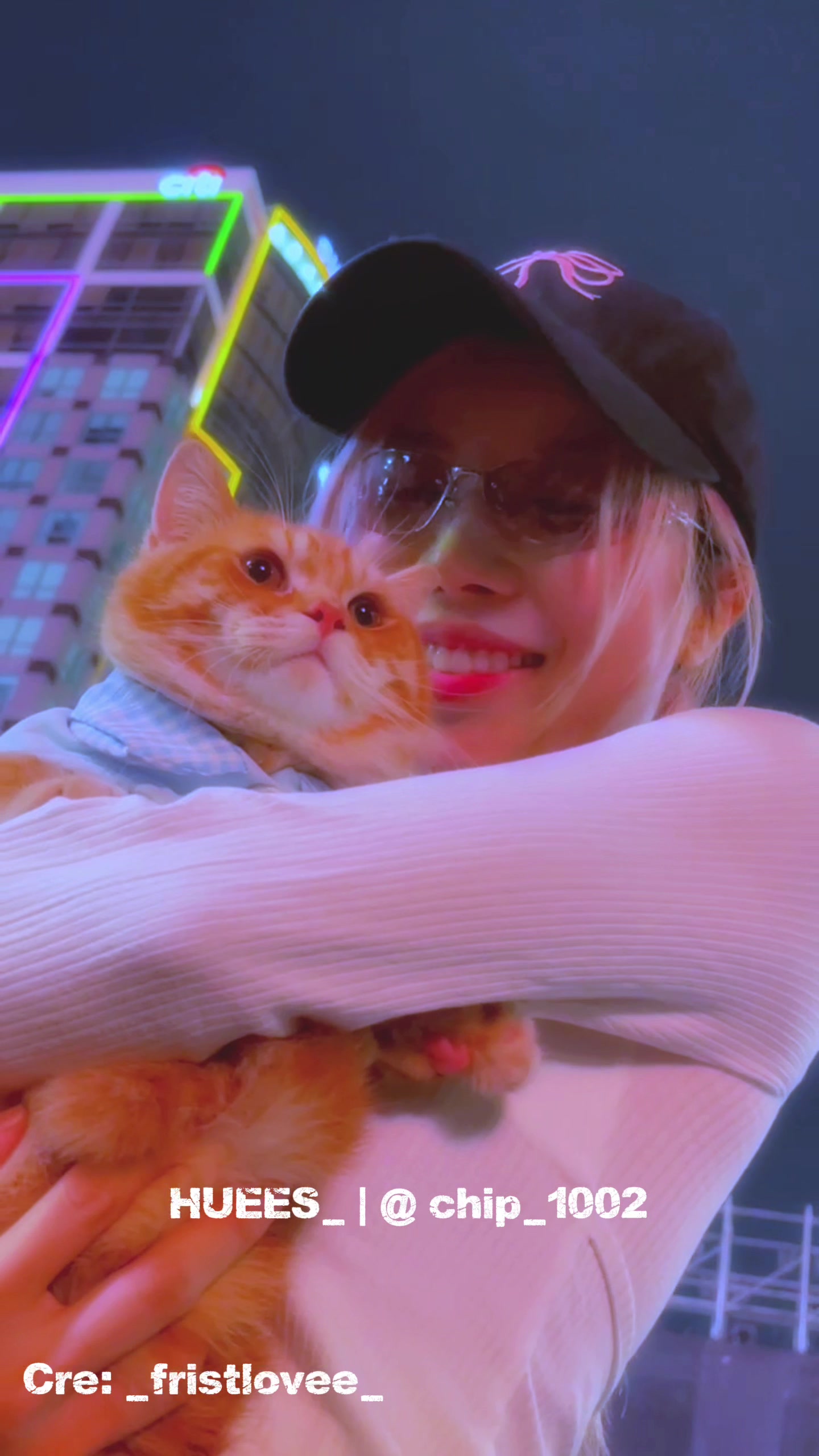 @H U E E S