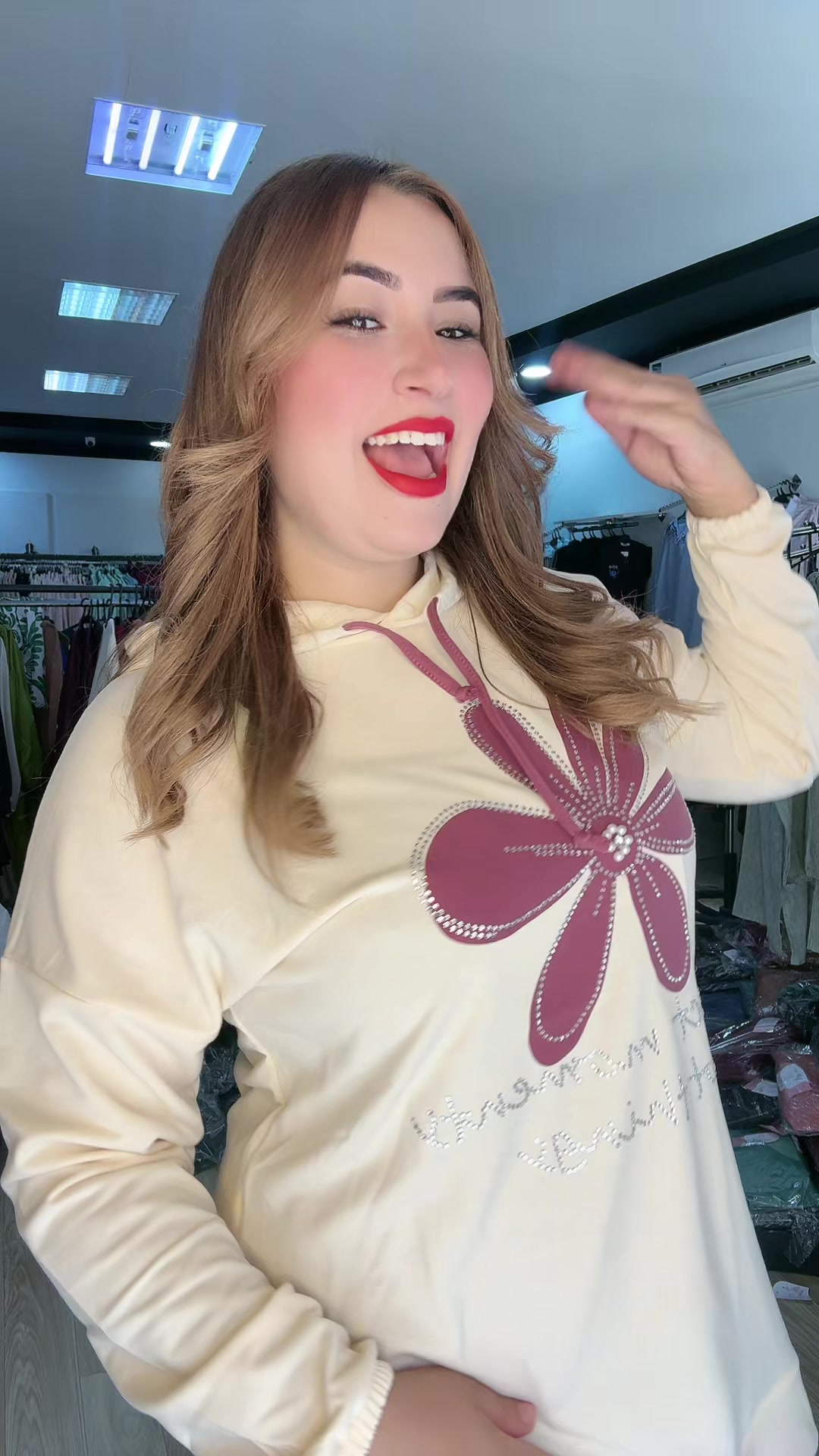 @Ella