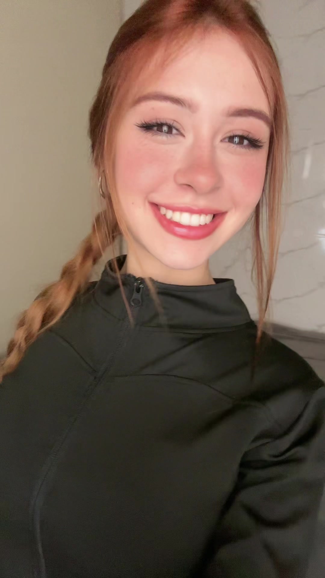 @Laurinha Fox🦊