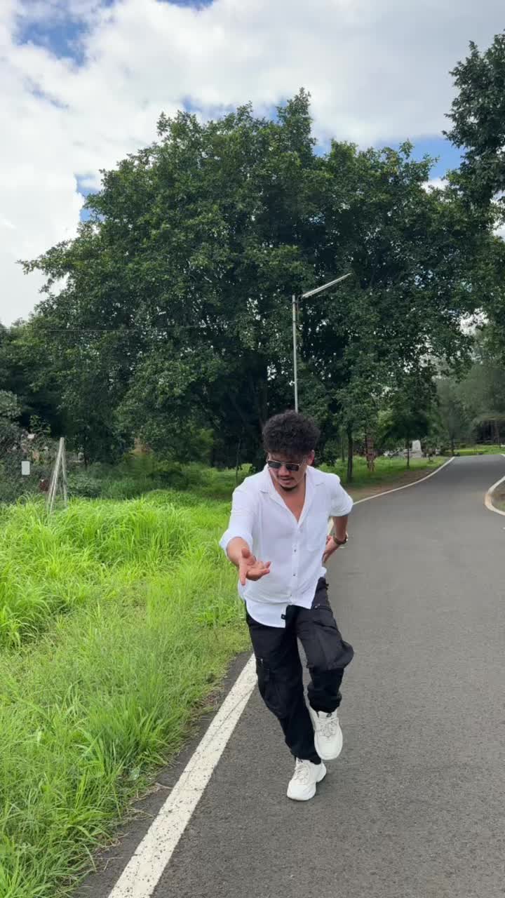 @𝐑c🕊️_