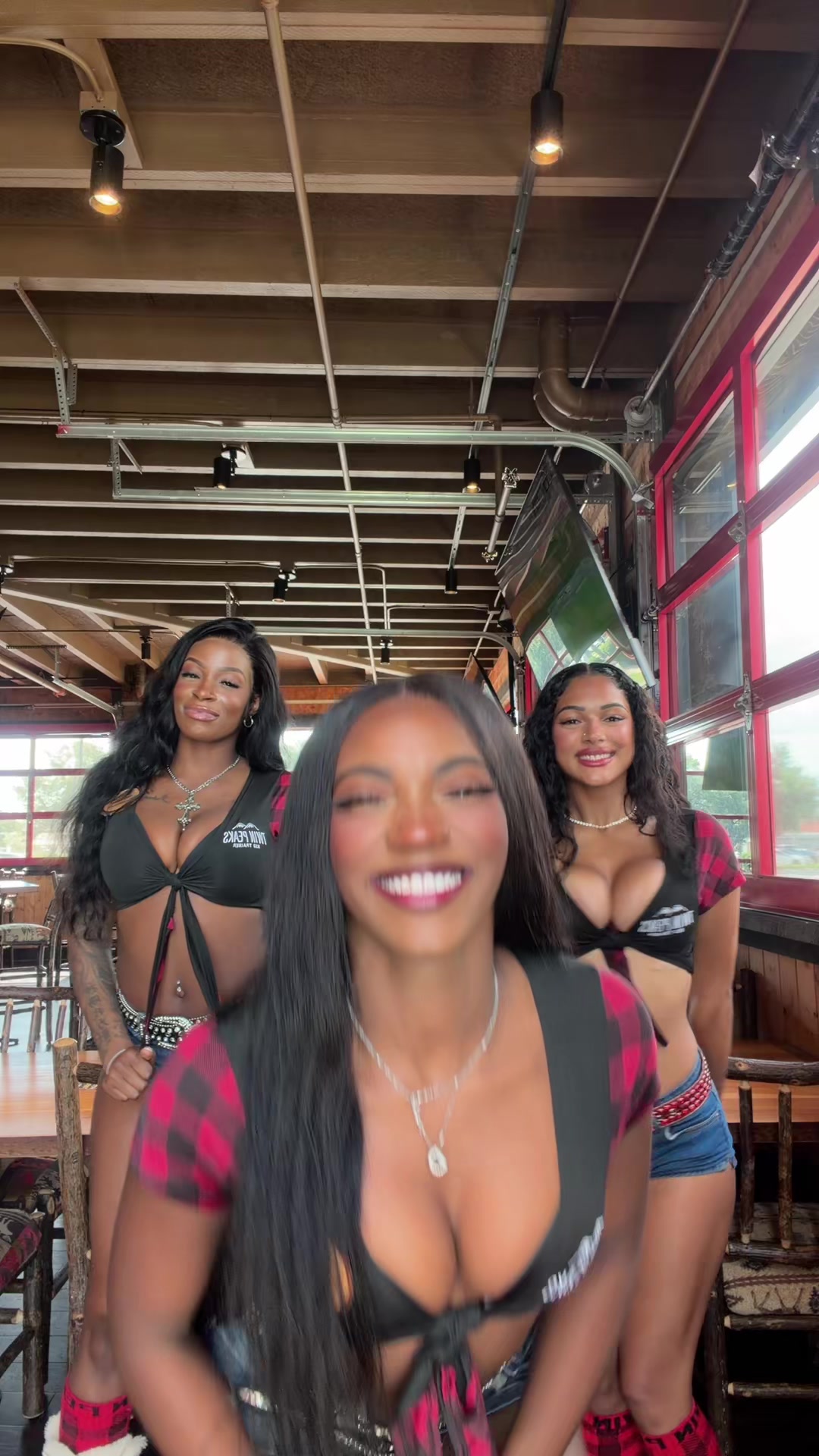 @@destinybbarnes on Instagram!