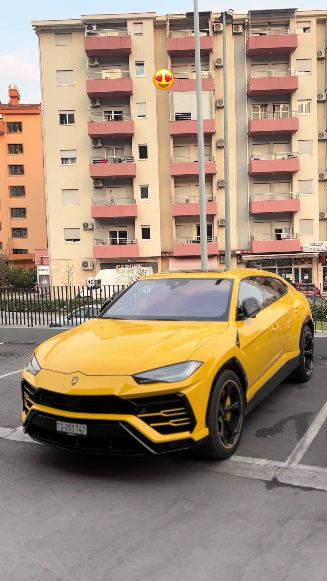 @𝗖𝗮𝗿𝘀𝘀_𝗽𝗻