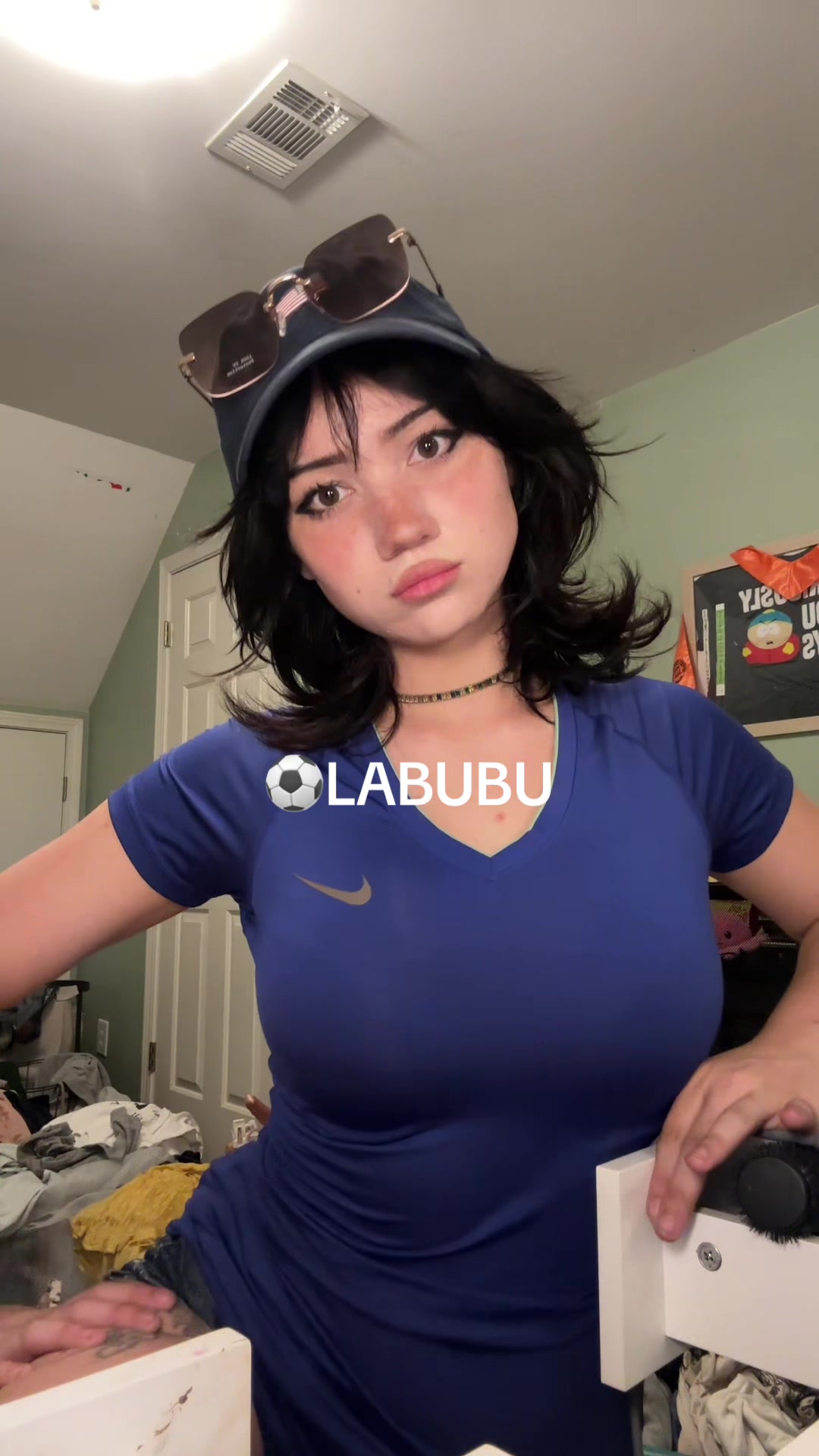@Ella
