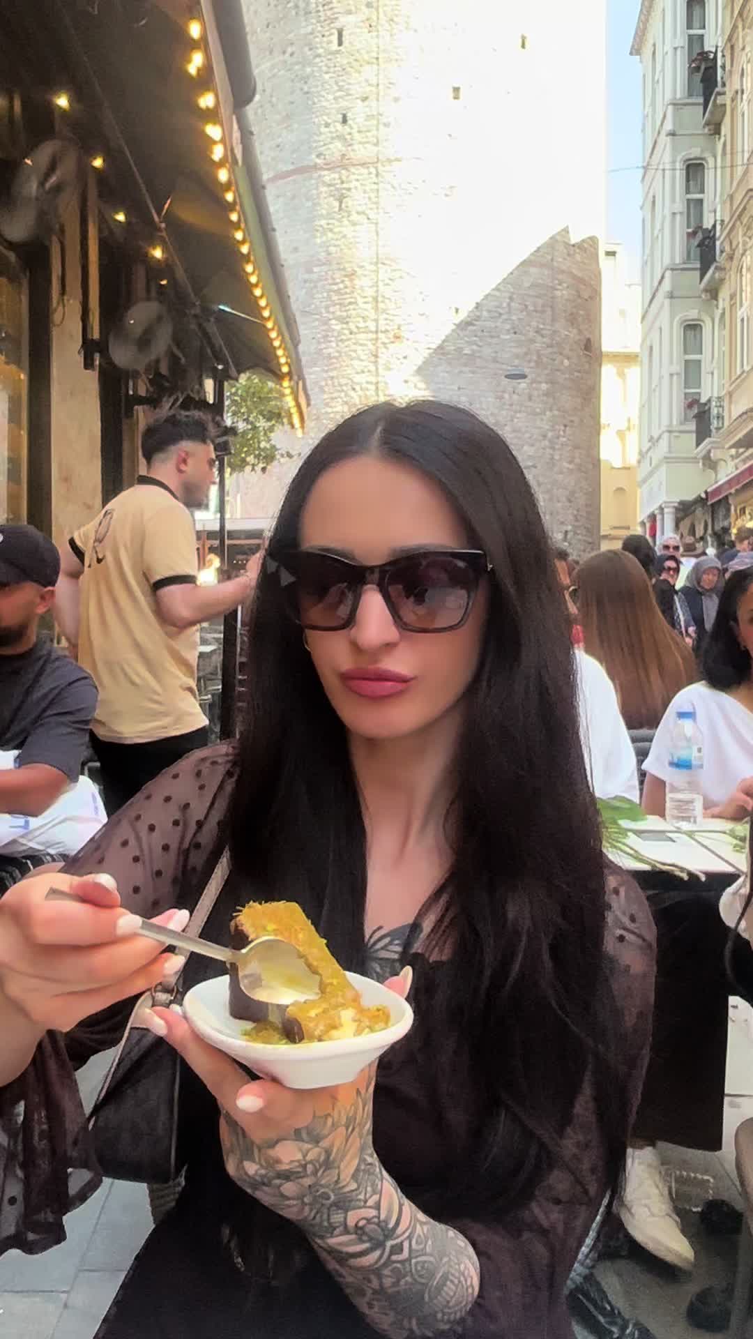 @Erika 🦋