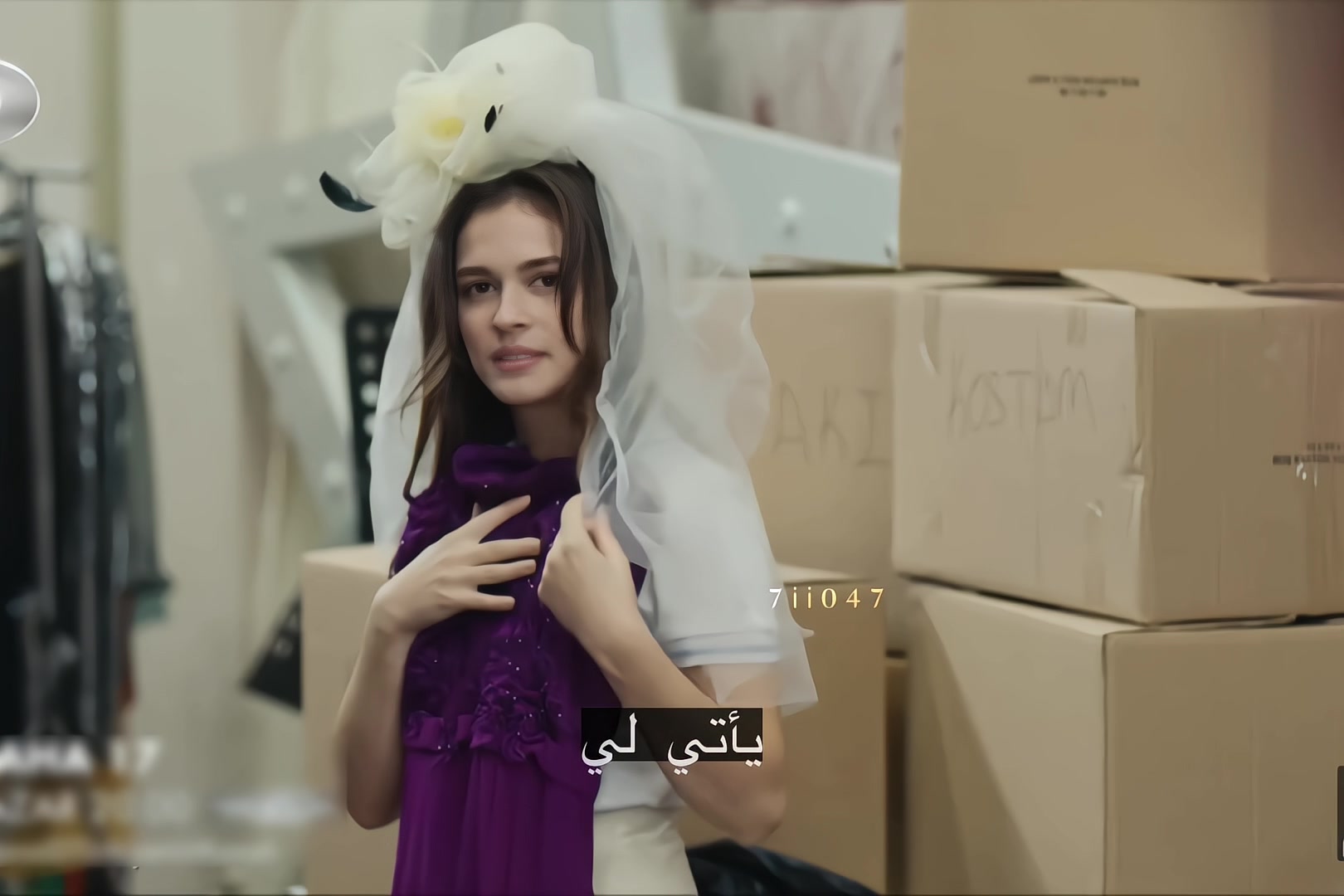 @لورا