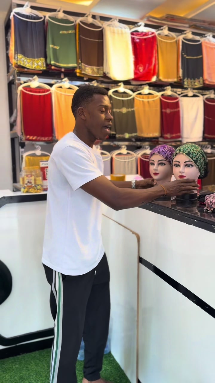 @jayscarf_store