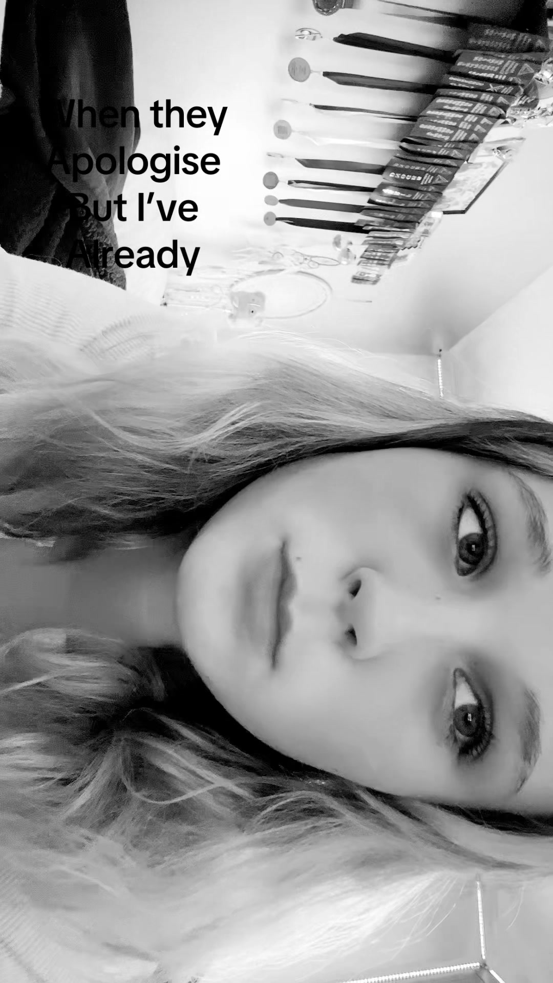 @𝒜 🦖