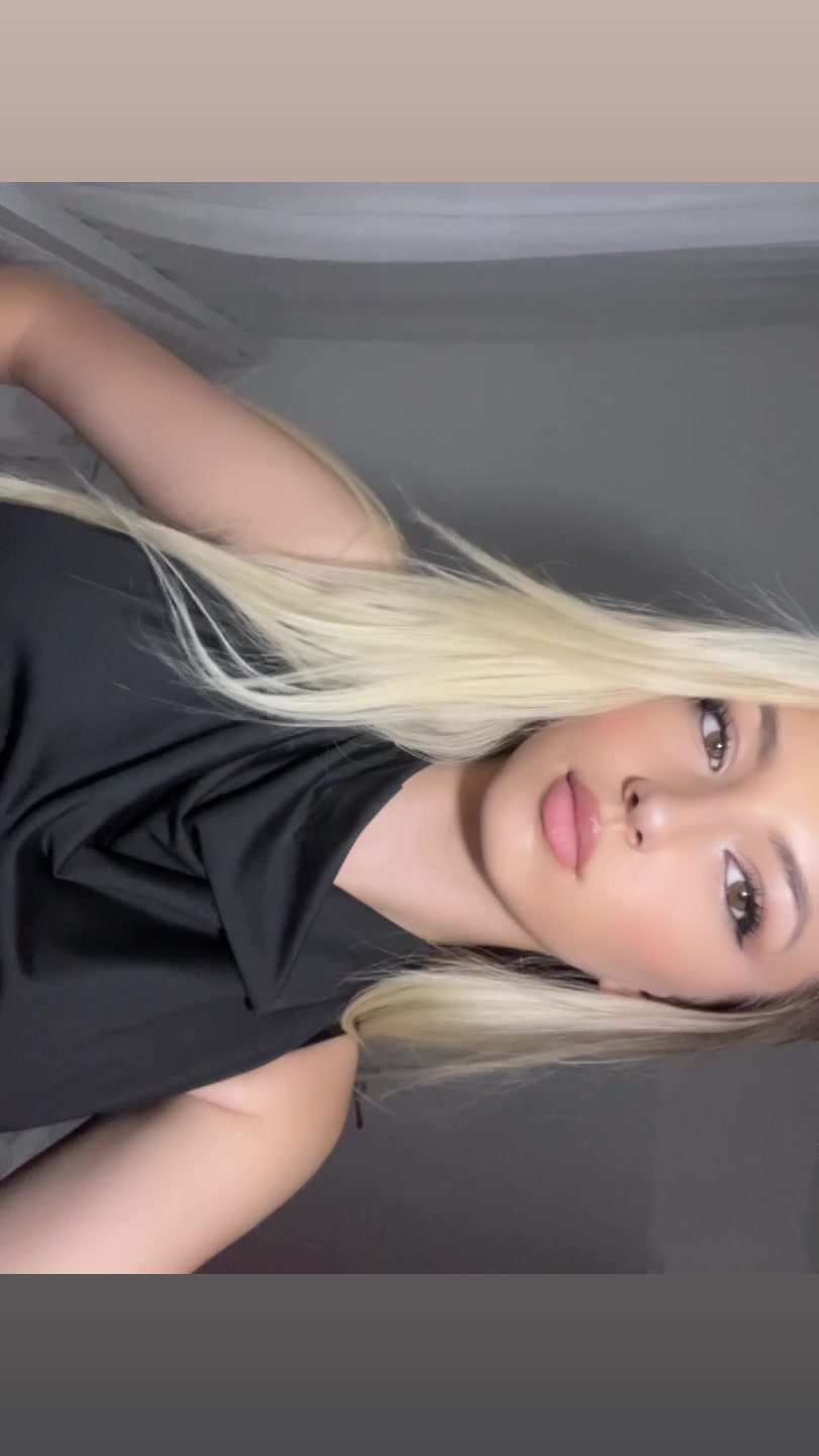 @𝐃𝐨𝐫𝐞𝐧𝐭𝐢𝐧𝐚 💕