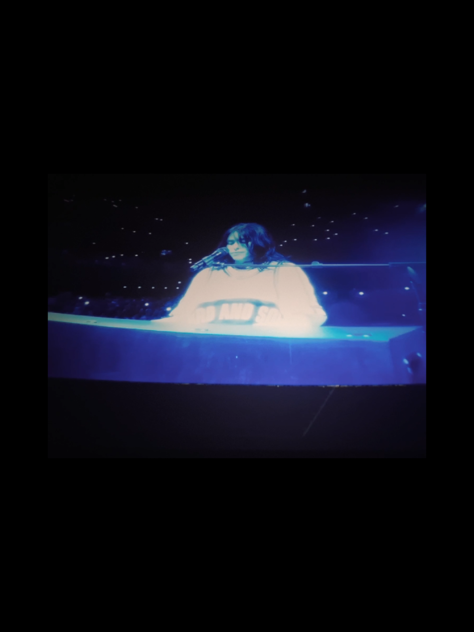 @𝘌𝘷𝘦! ᵈᵃʳᵃ'ˢ ᵍᶠ 🎀ೄྀ܀༅