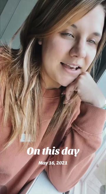 @Sabrina🌻🖤