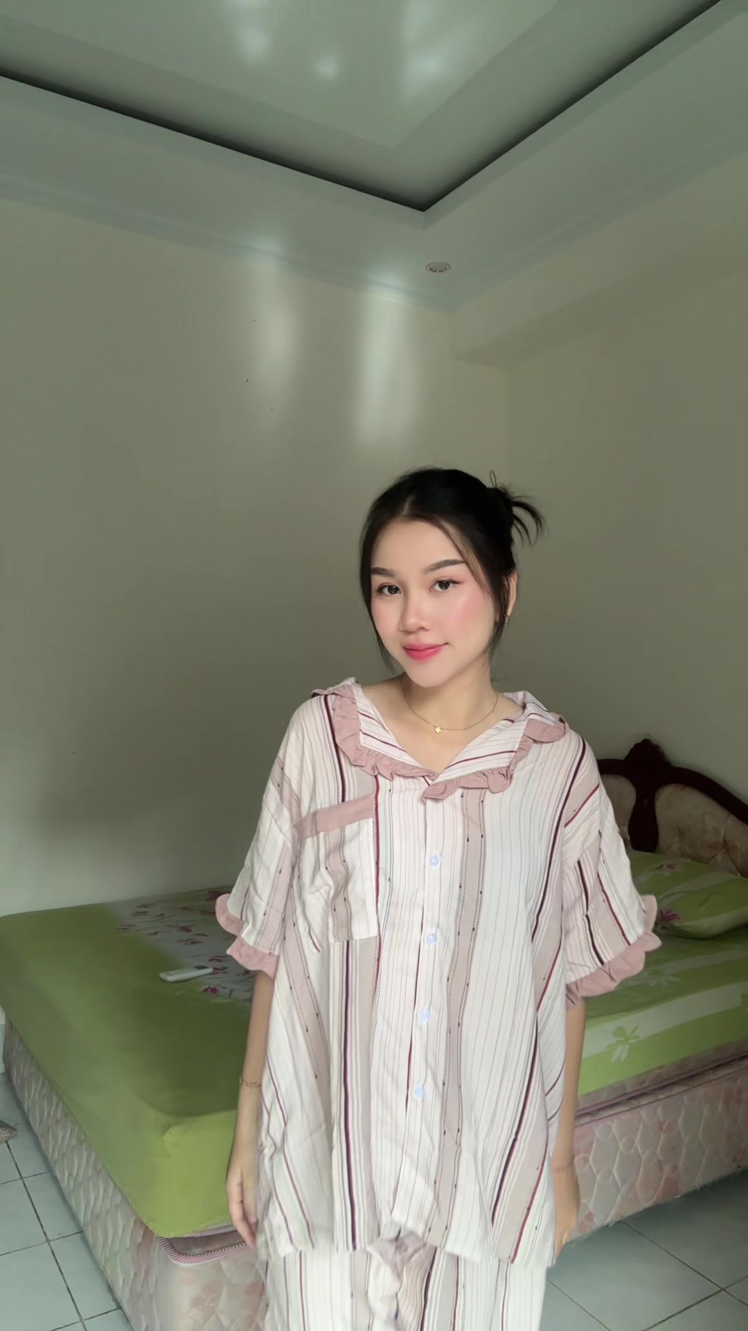 @Indah🎀