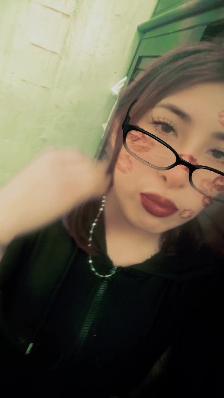 @Verónica León