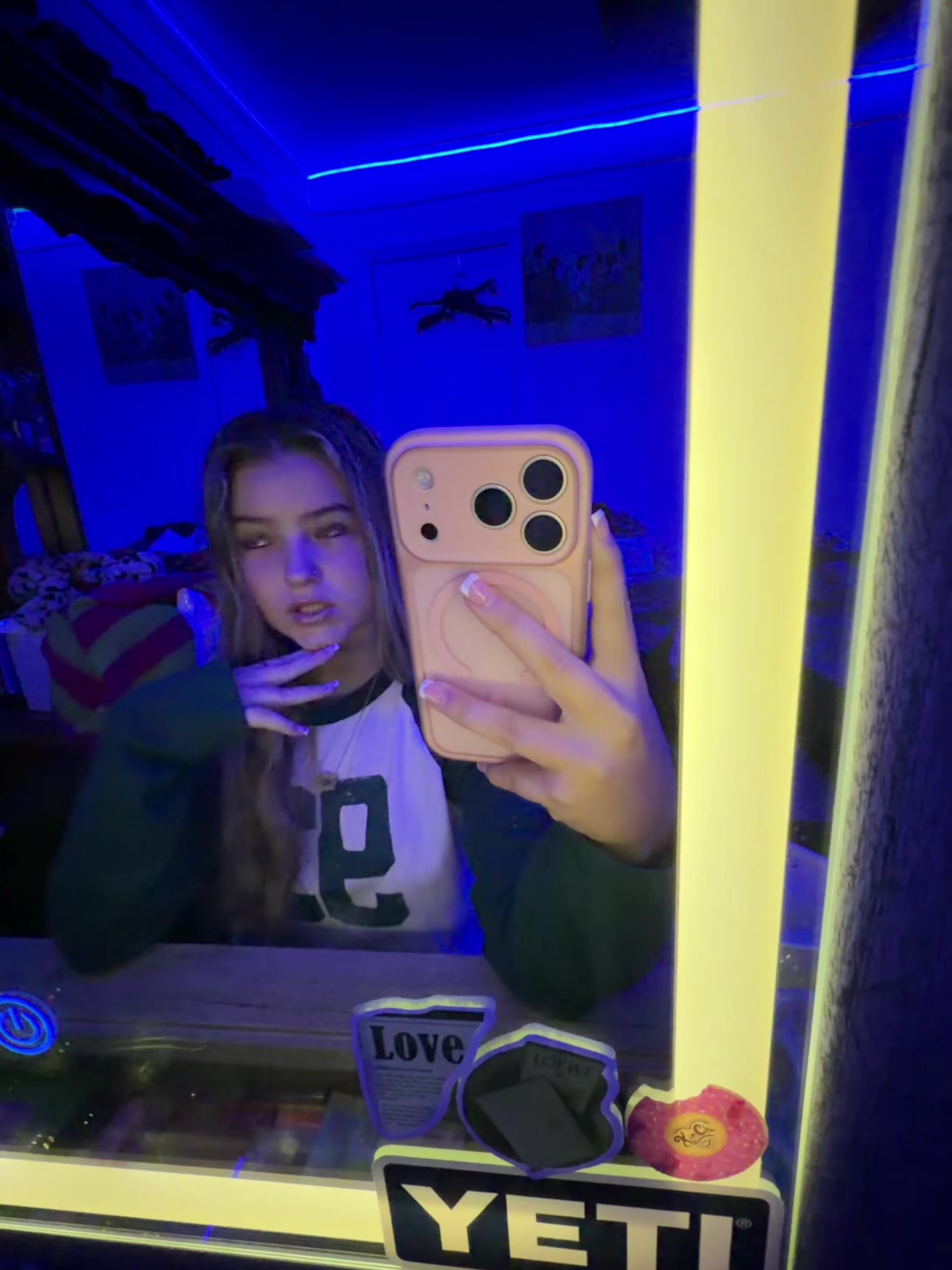@itsss_justt_miaaa