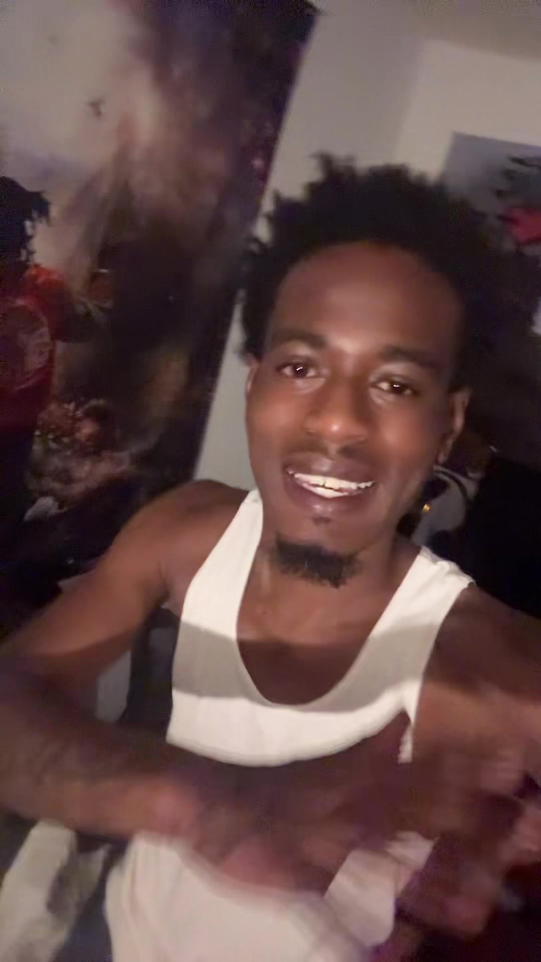 @Dumbway Laflare Keezy