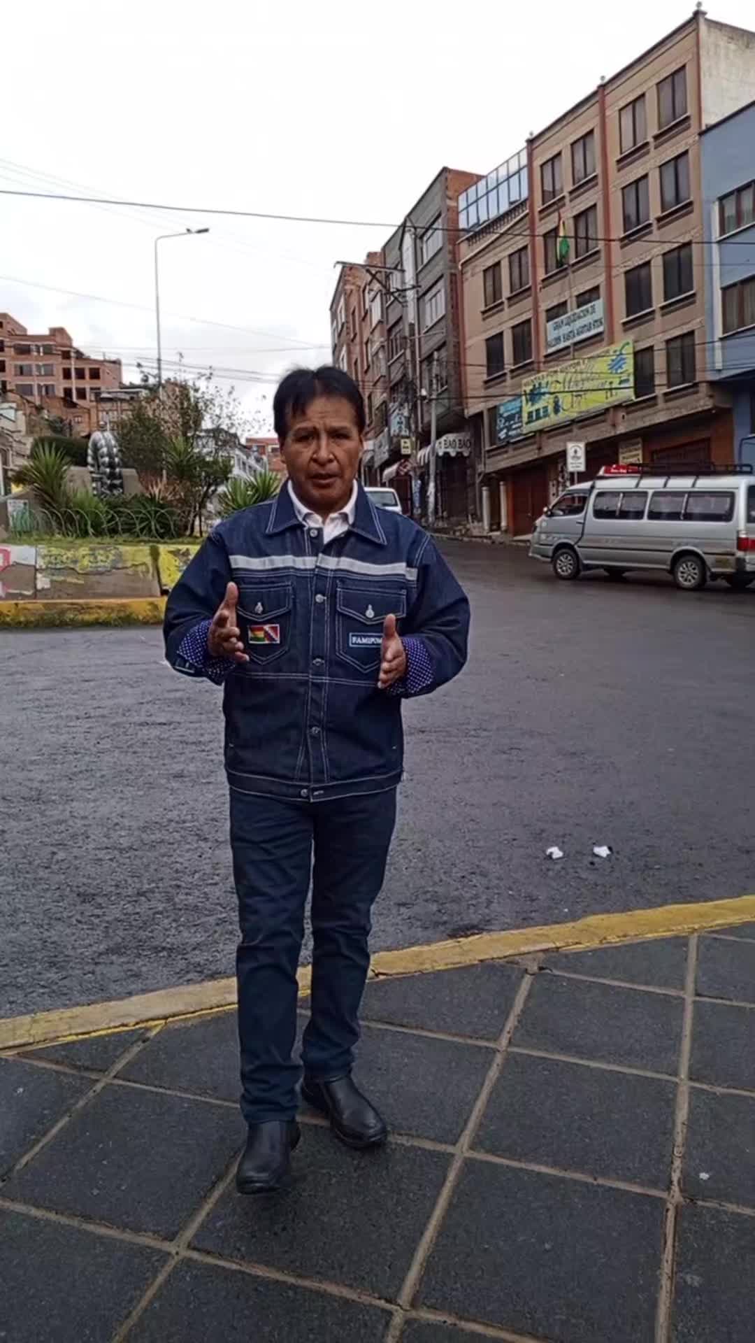 @FAMIPOM