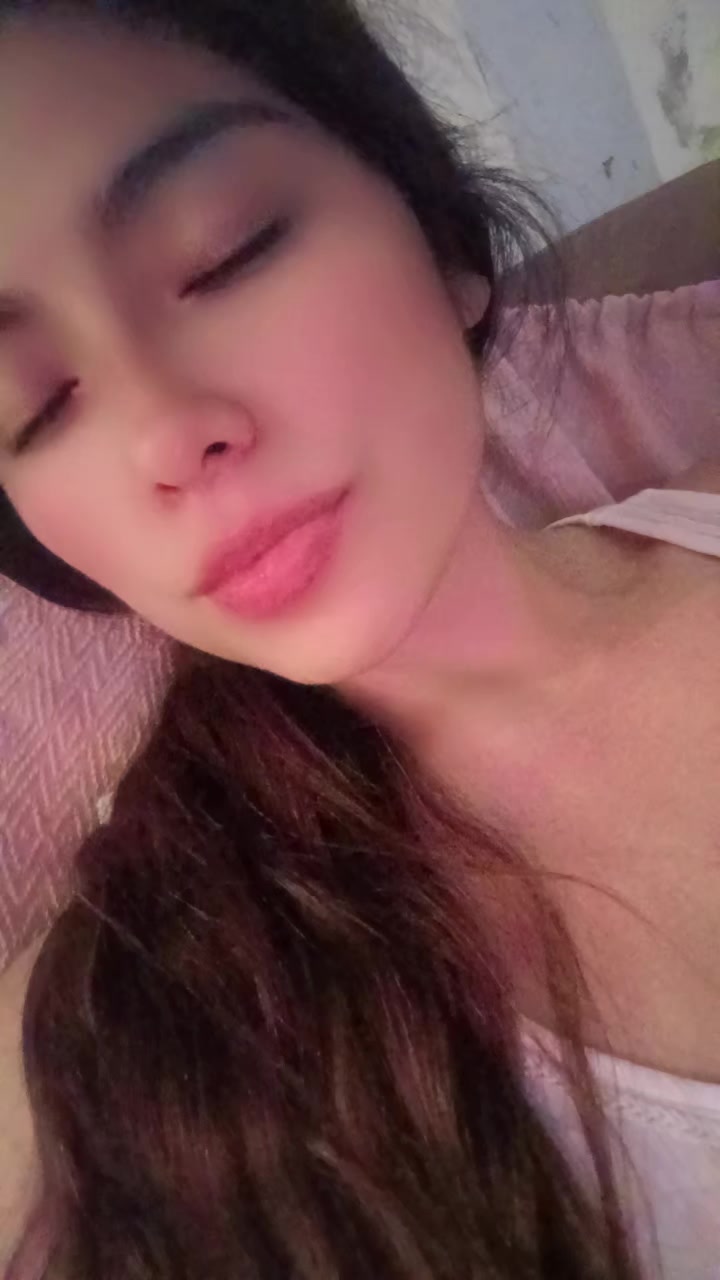 @👑🤍🌸