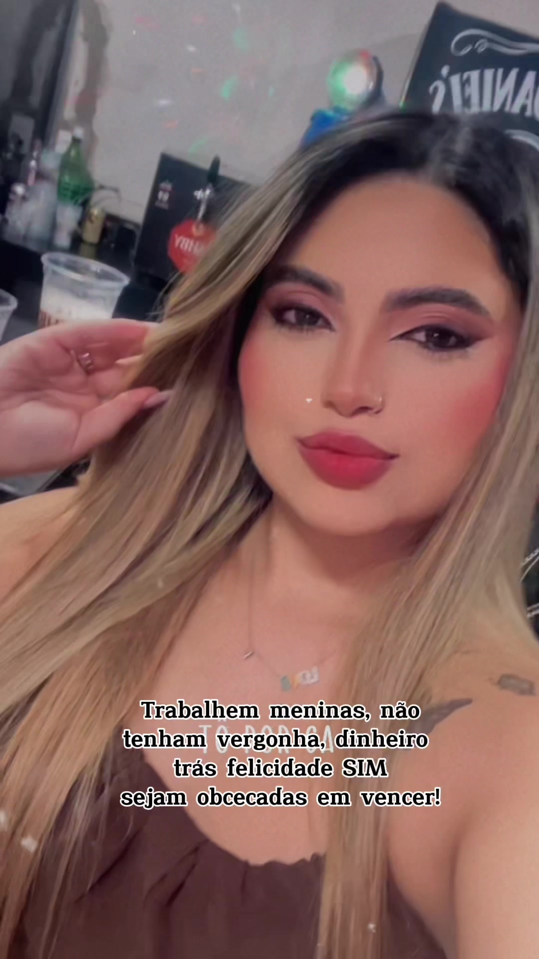 @Ana Júlia Mota