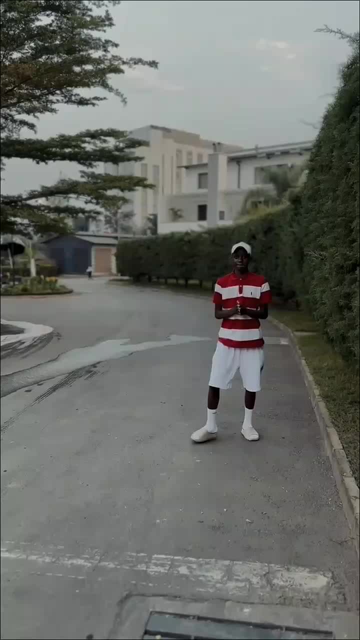 @𝕸𝖗 𝕵𝖔𝖘𝖍