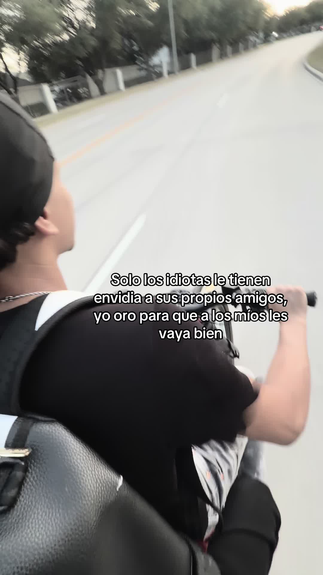 @Nando