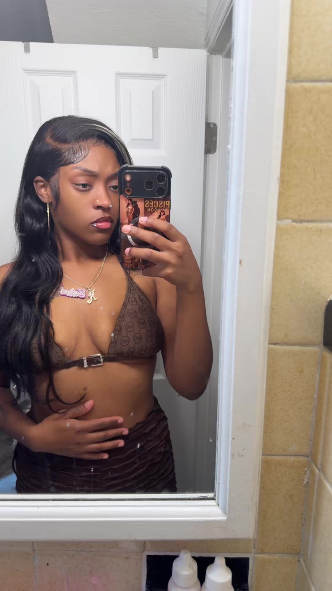 @Kayydiorr