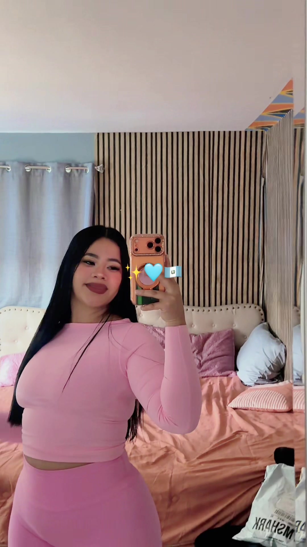 @Eli ᥫ᭡ A