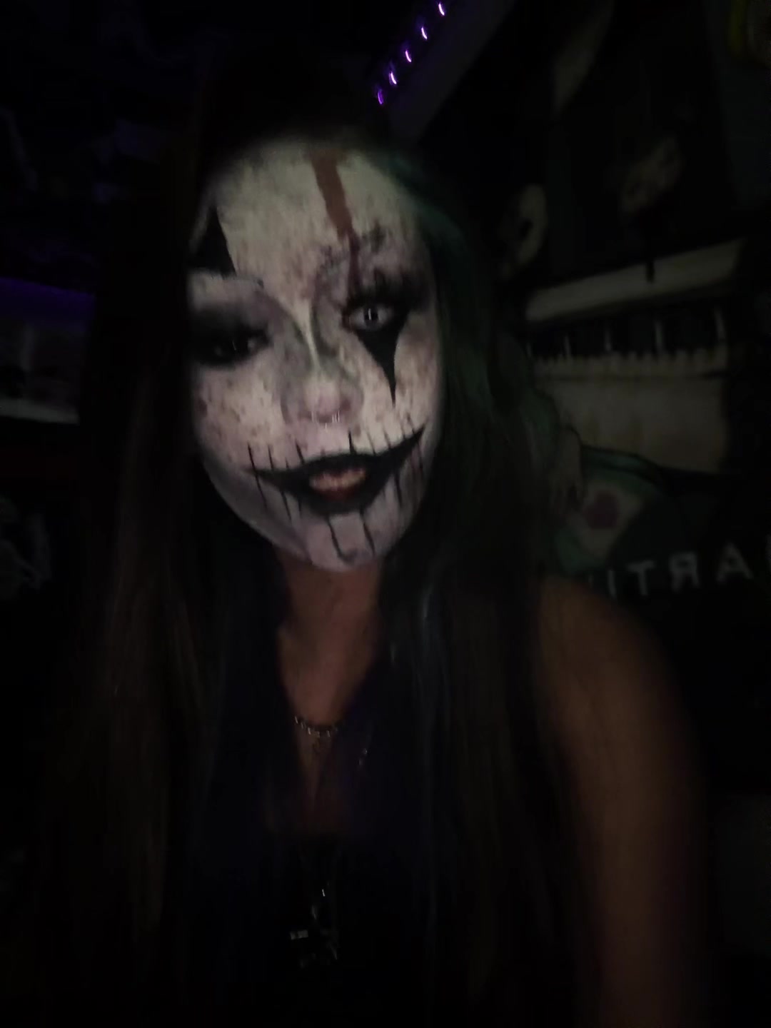 @☆🖤Timmy the clown💜☆