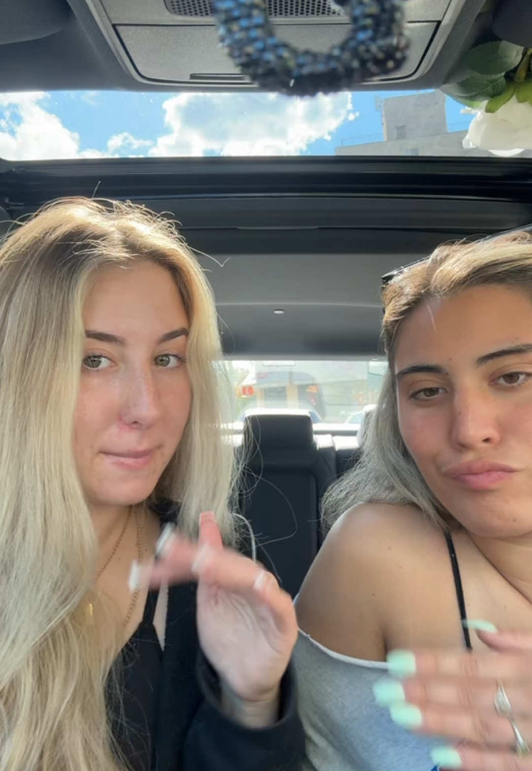 @Gabsterlla