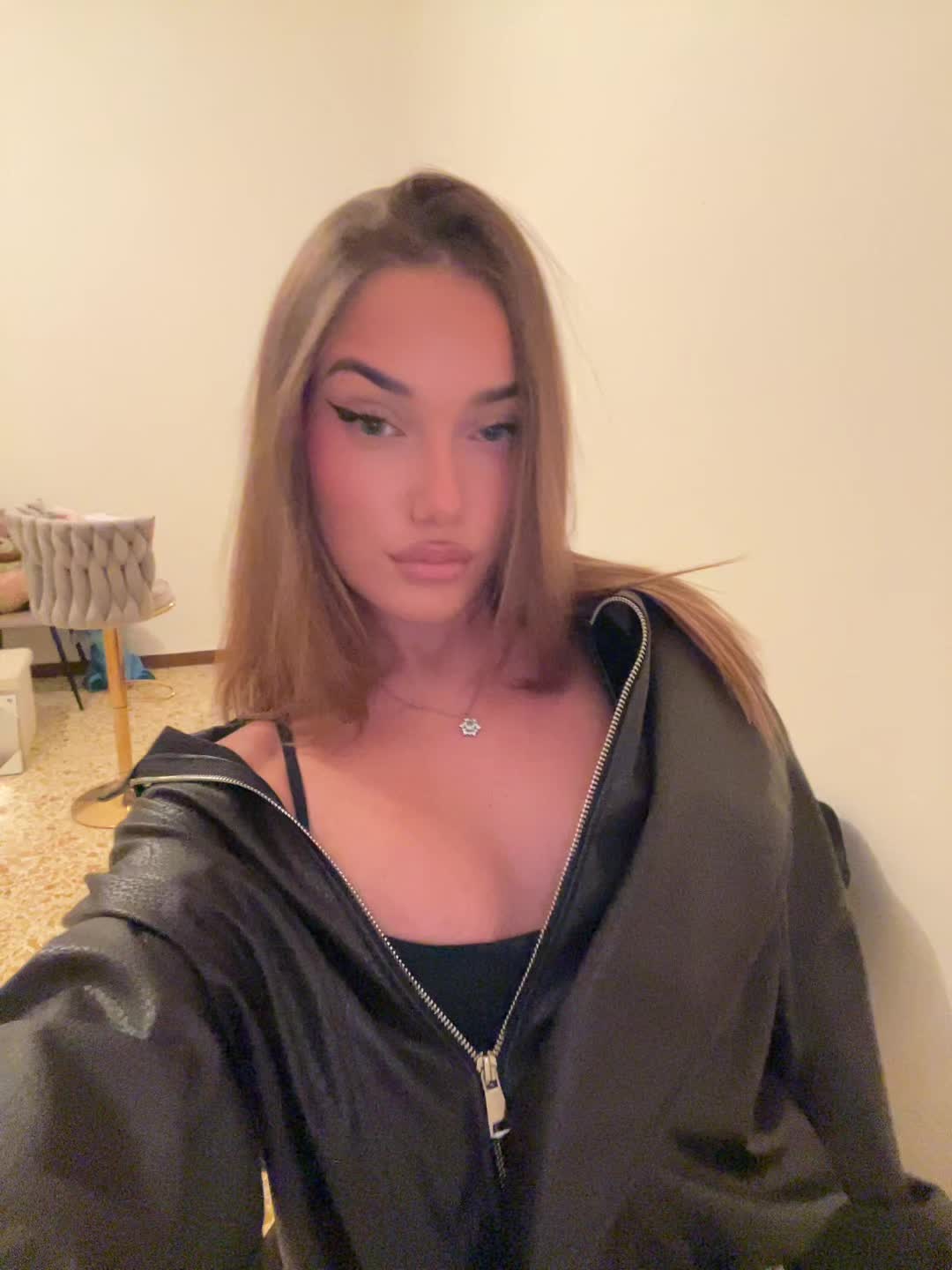 @𝓪𝓷𝓷𝓪 ❤︎