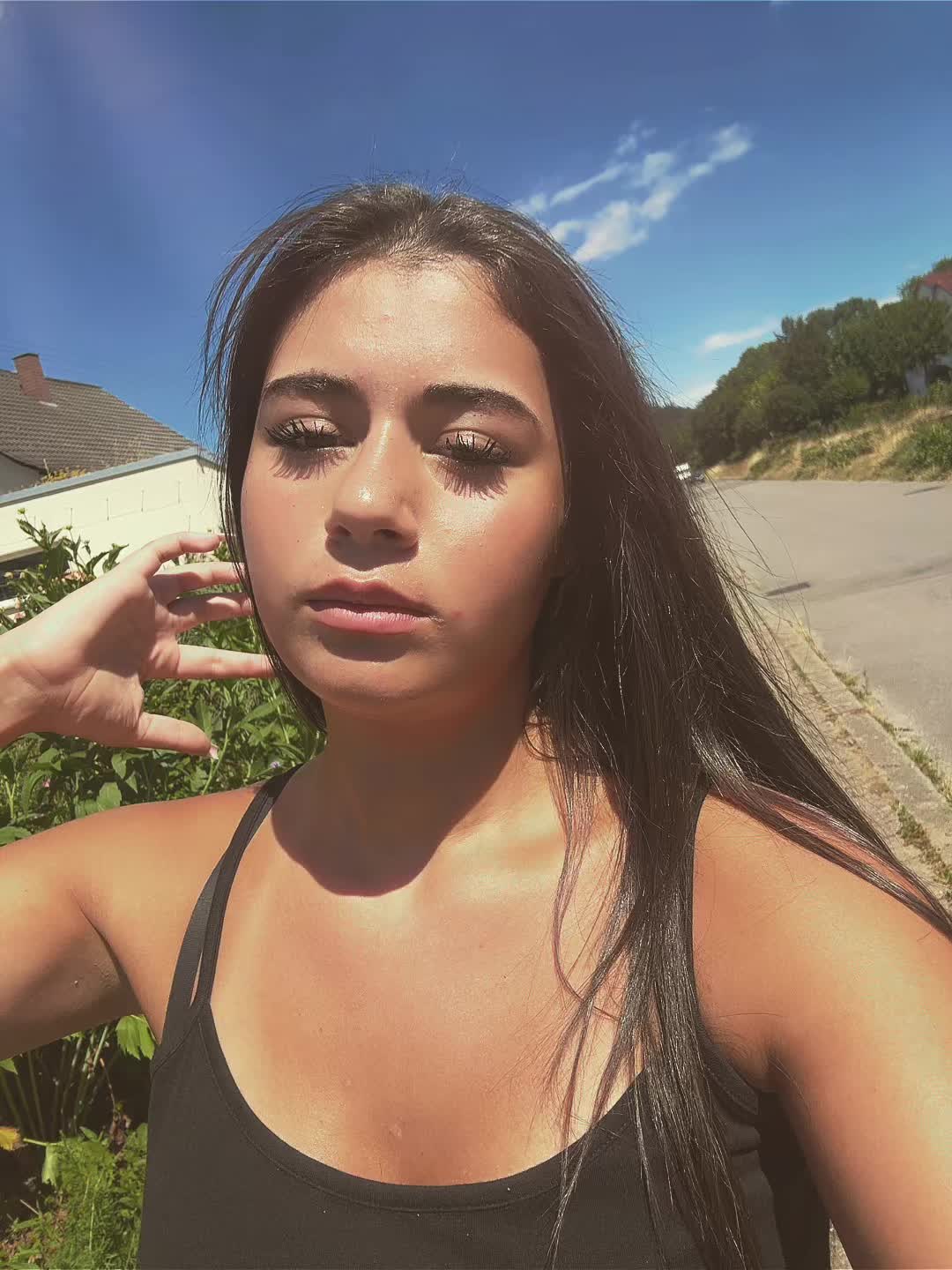 @𝑳𝒐𝒓𝒊𝒏