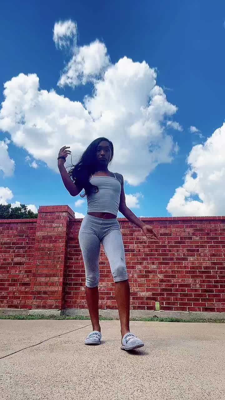 @Brenaagurlll
