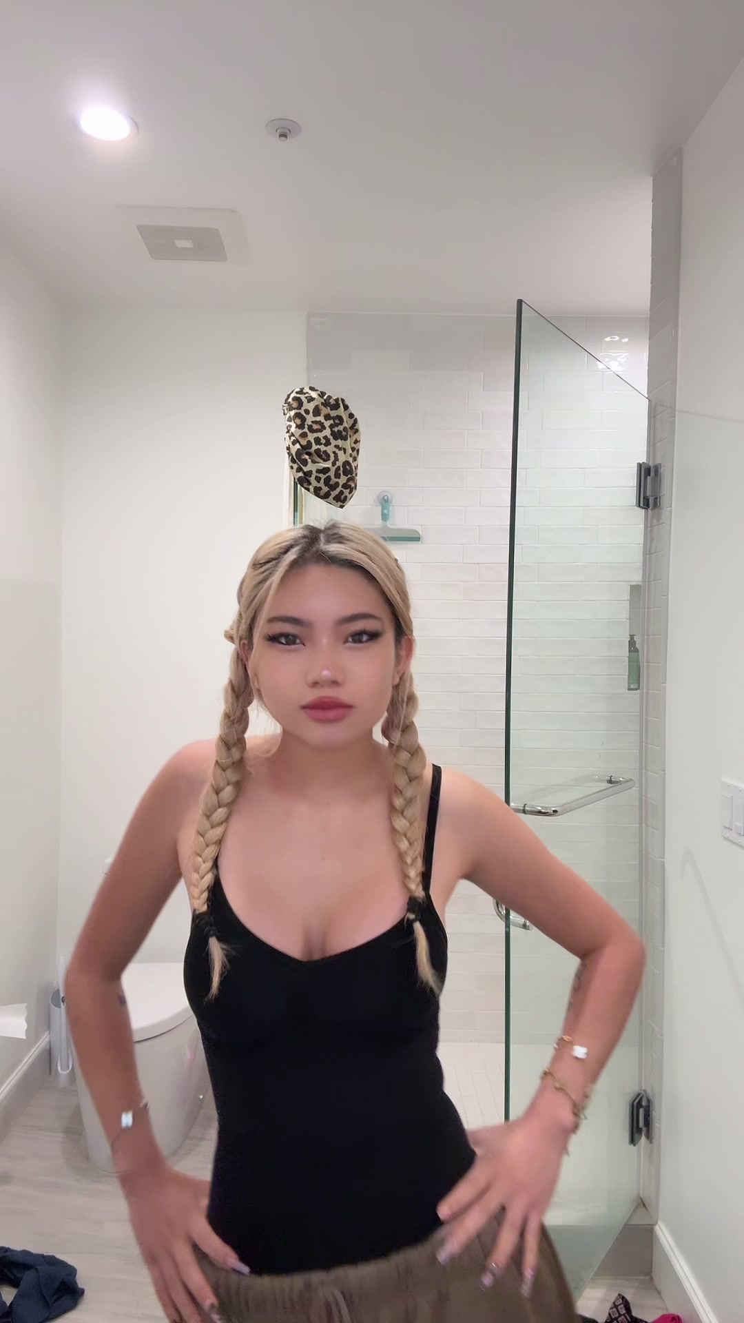 @alicia