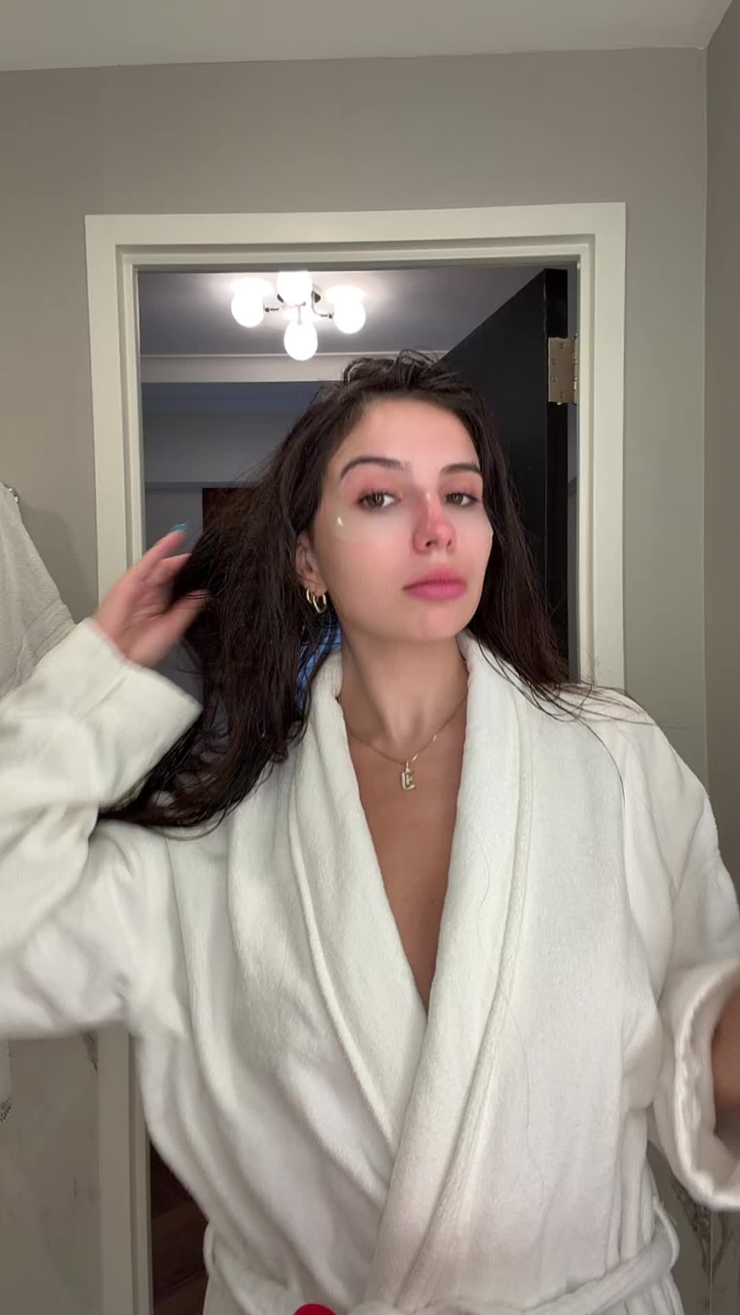 @ISABELLA ALCAINO