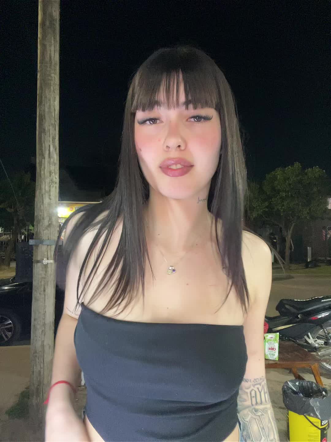 @Luciana Aylenn✨