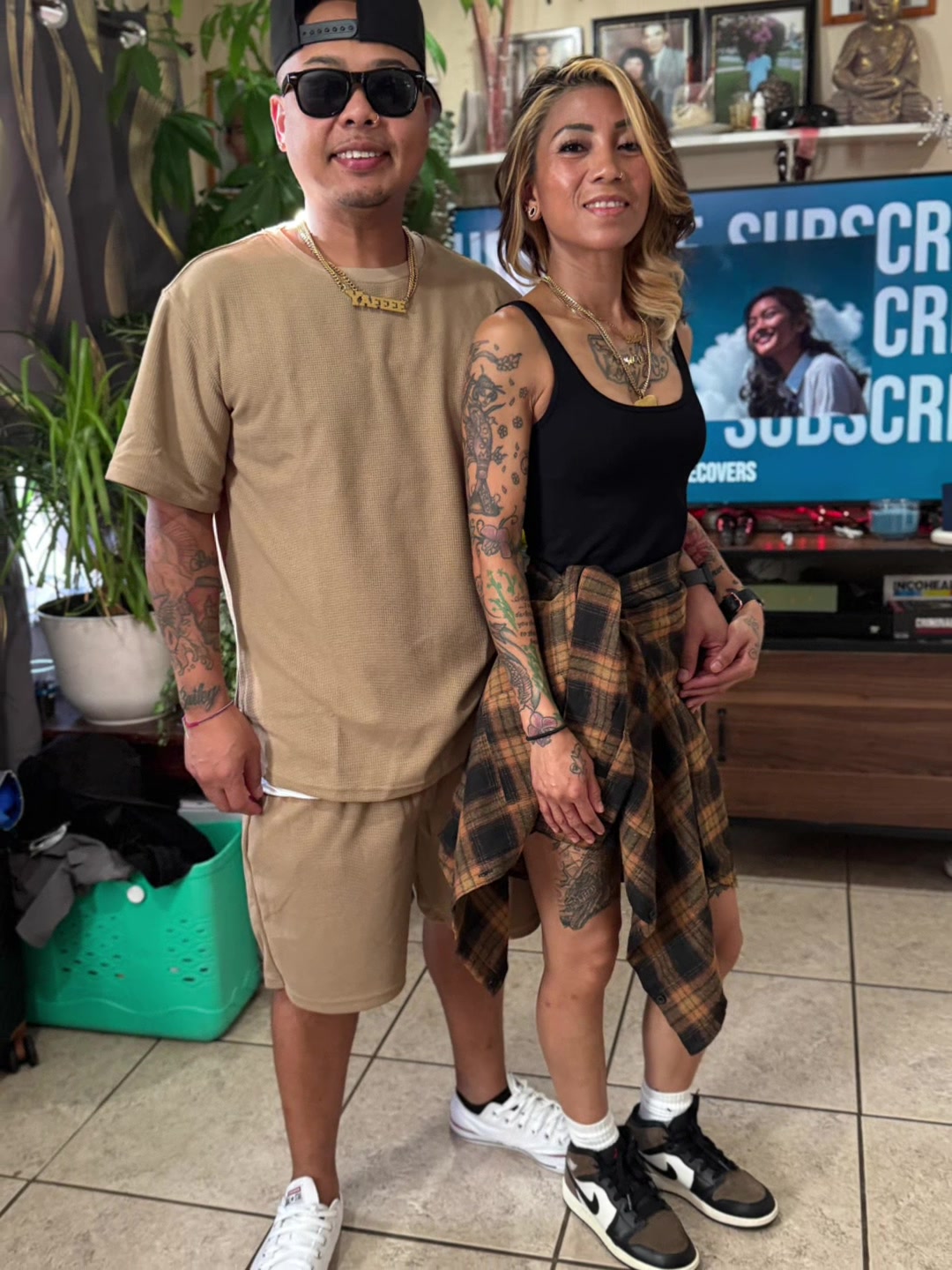 @Curly&Vicky